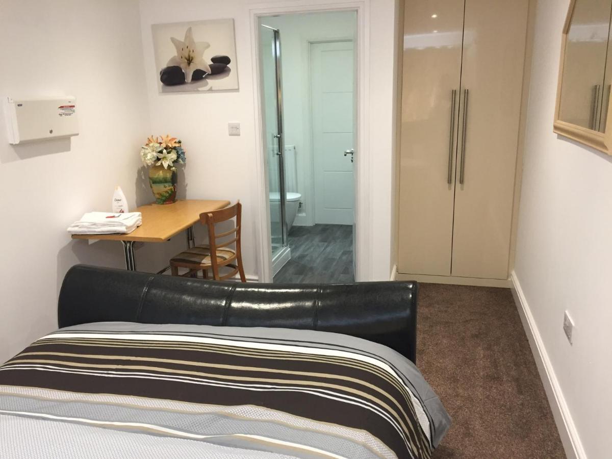 Alphalink Lodge Middlesbrough Esterno foto